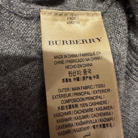 Burberry Gray Crew Neck cashmere Sweater size S in good condition - Picture 8 of 10